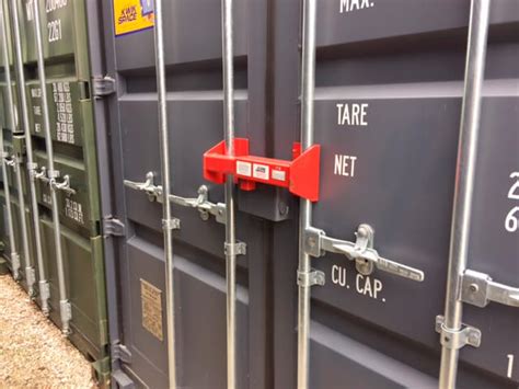 Best locks for container security  Top Reasons To Choose Our SnatchLatch Trailer Lock: It offers an added level of security for Cam Bar style locks It’s made of heavy duty stainless steel and is powder coated to resist rust It’s ideal for Utility Trailers